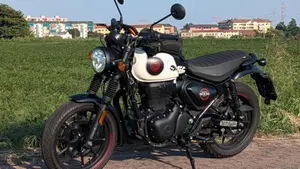 Royal Enfield HNTR 350 (2022 - 26)  (5)