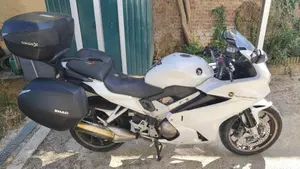 Honda VFR 800 F (2014 - 16) 