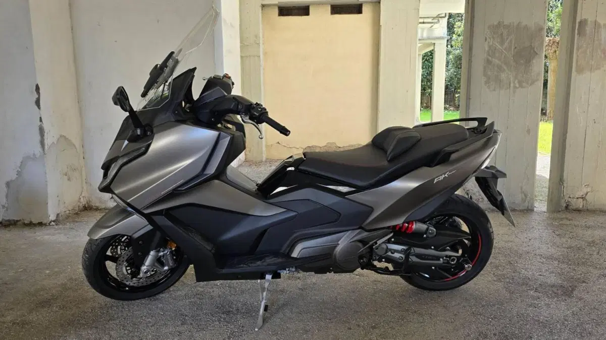 Kymco AK 550 Premium (2023 - 25) 