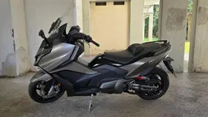 Kymco AK 550 Premium (2023 - 25) 