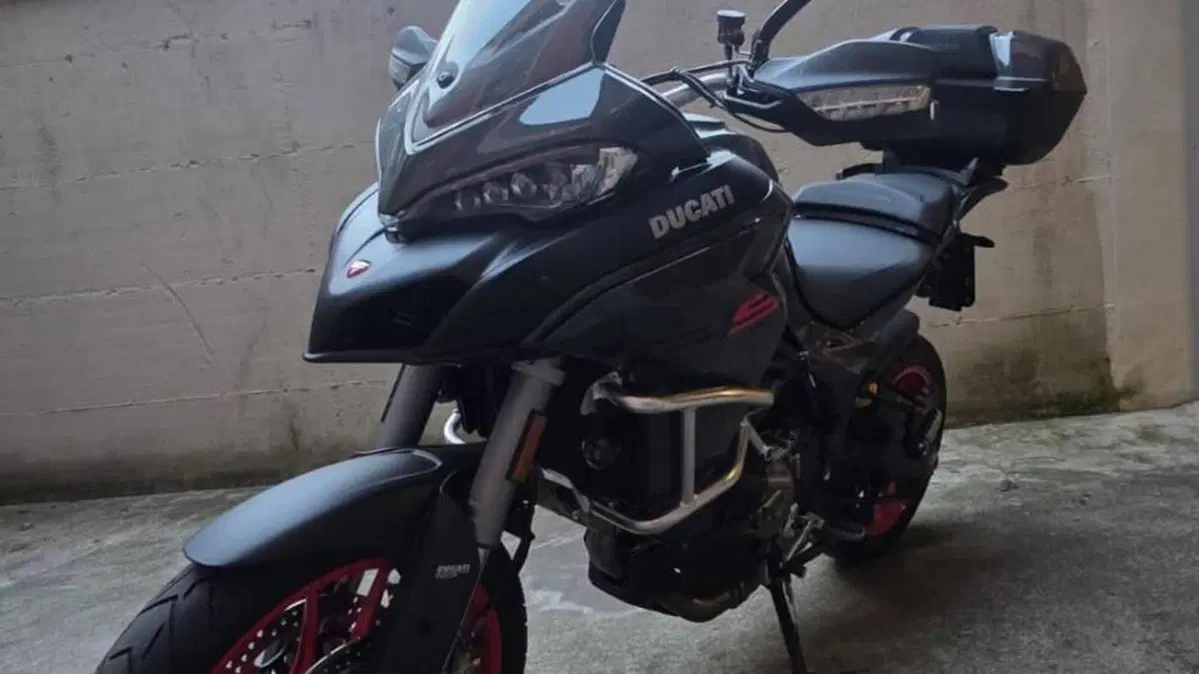 Ducati Multistrada V2 S (2022 - 24)  (2)