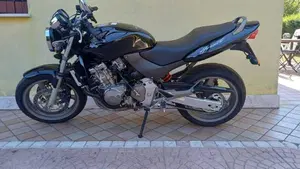 Honda Hornet 600 (2000 - 02)  (7)
