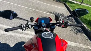 Ducati Monster 937 + (2021 - 25)  (10)