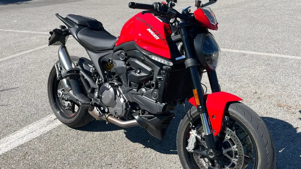 Ducati Monster 937 + (2021 - 25) 