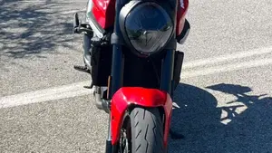 Ducati Monster 937 + (2021 - 25)  (11)