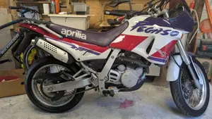 Aprilia Pegaso 650 a.e. (1994 - 96) 