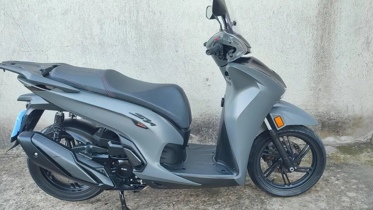 Honda SH 350i Sport (2025 - 26)  (3)