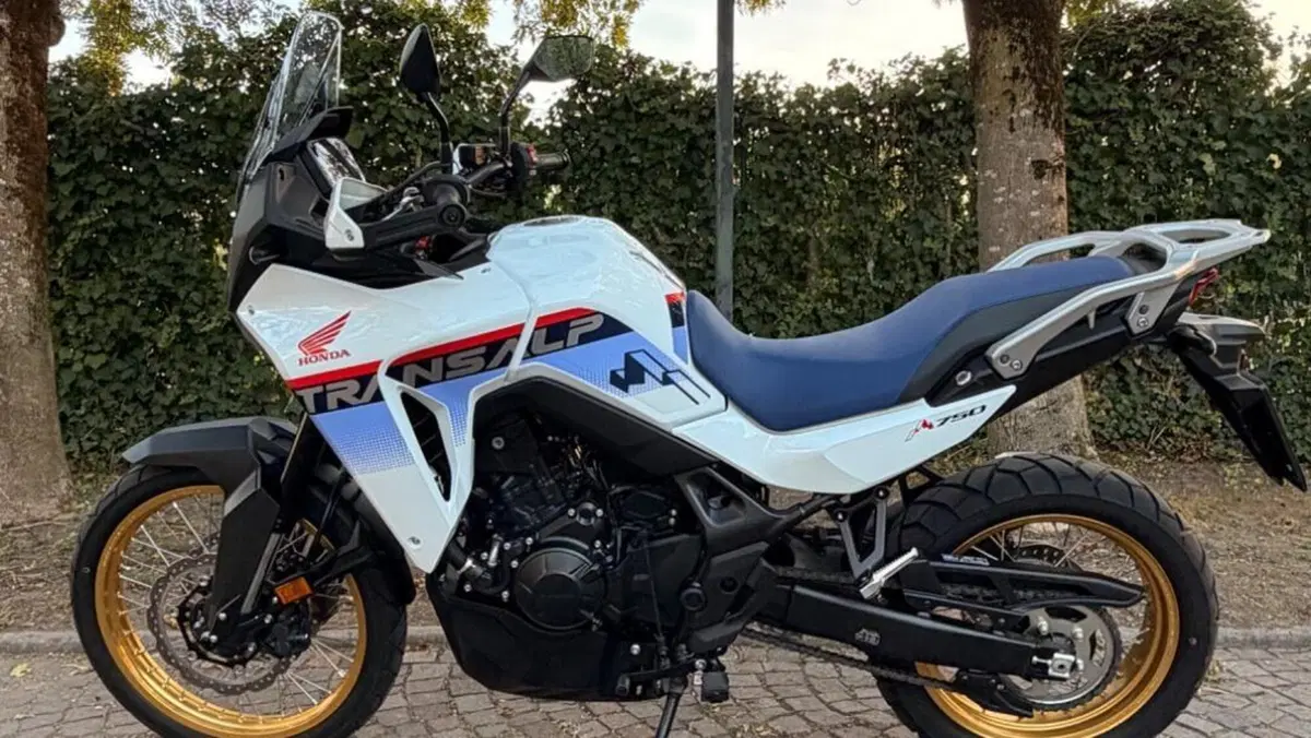 Honda Transalp XL750 (2025)  (5)