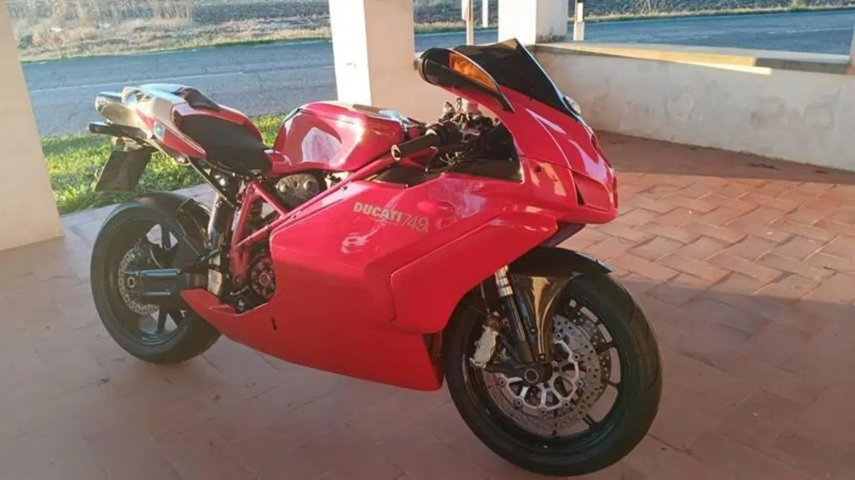 Ducati 749 Dark (2003 - 07)  (7)