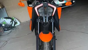 KTM 1290 Super Duke R (2021 - 23)  (2)