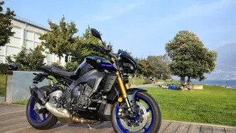 Yamaha MT-10 SP (2022 - 25) usata