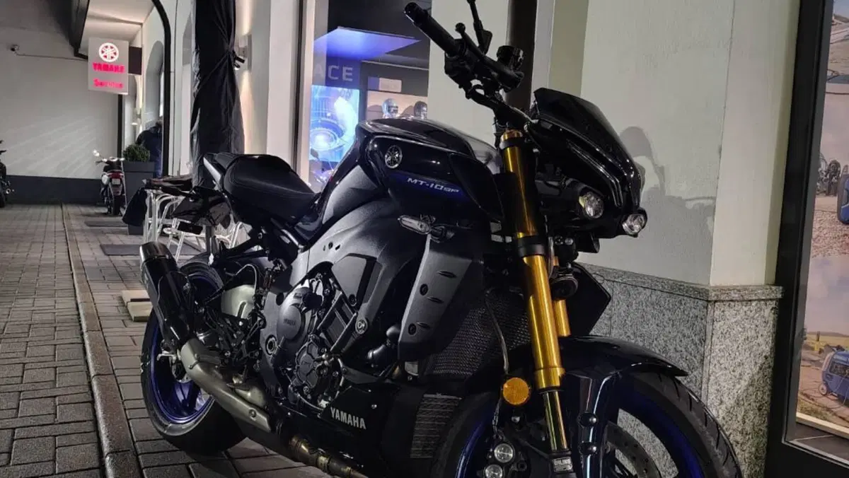 Yamaha MT-10 SP (2022 - 25)  (2)