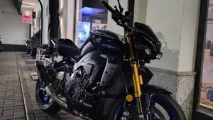 Yamaha MT-10 SP (2022 - 25)  (2)