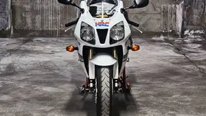 Honda VTR 1000 SP-2 (2002 - 06)  (3)
