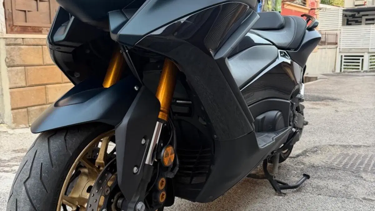 Yamaha T-Max 560 Tech Max (2022 - 24)  (3)