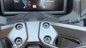 Yamaha T-Max 560 Tech Max (2022 - 24)  (5)