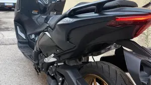 Yamaha T-Max 560 Tech Max (2022 - 24)  (6)