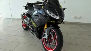 Aprilia RS 660 Factory (2025 - 26)  (2)