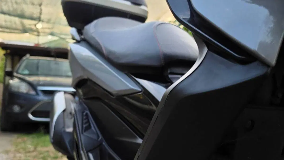 Honda Forza 300 Limited Edition ABS (2020)  (7)