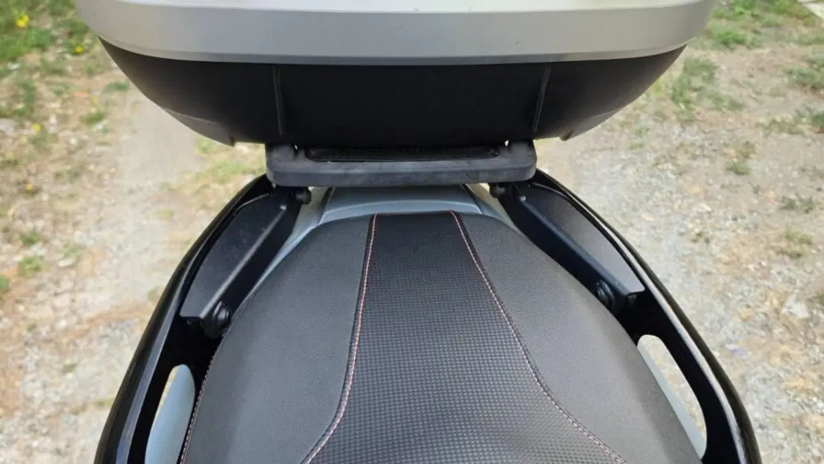 Honda Forza 300 Limited Edition ABS (2020)  (8)
