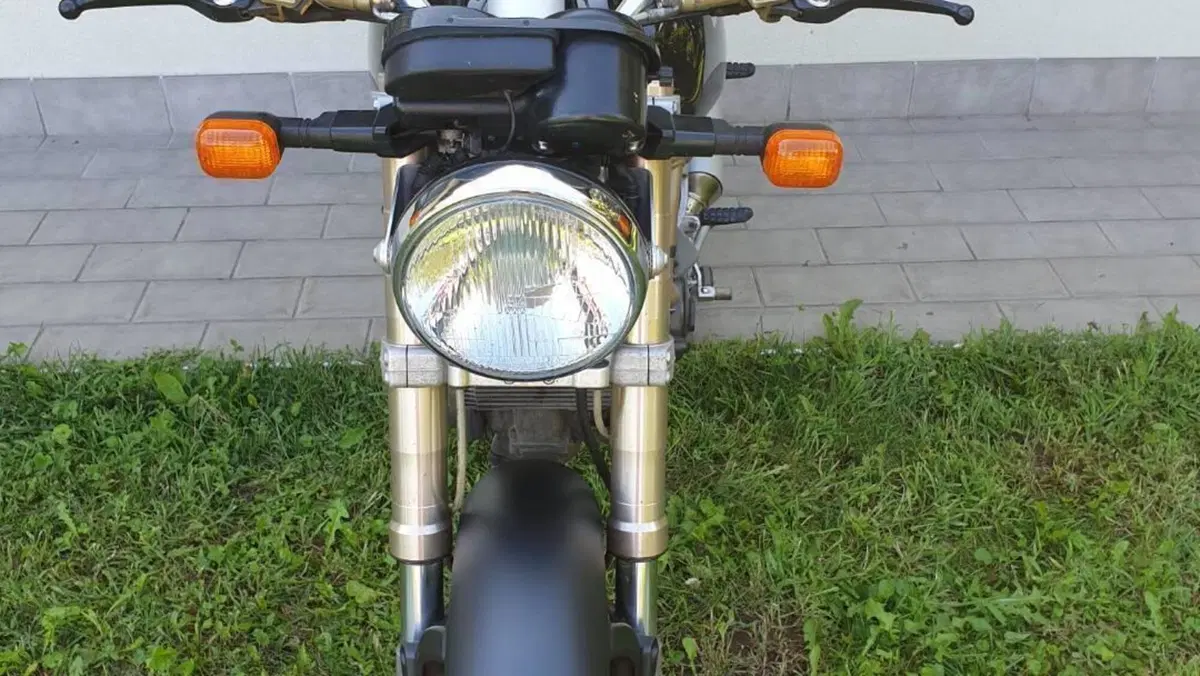 Ducati Monster 900 (1997 - 98)  (3)