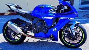 Yamaha YZF R1 (2020 - 25)  (4)
