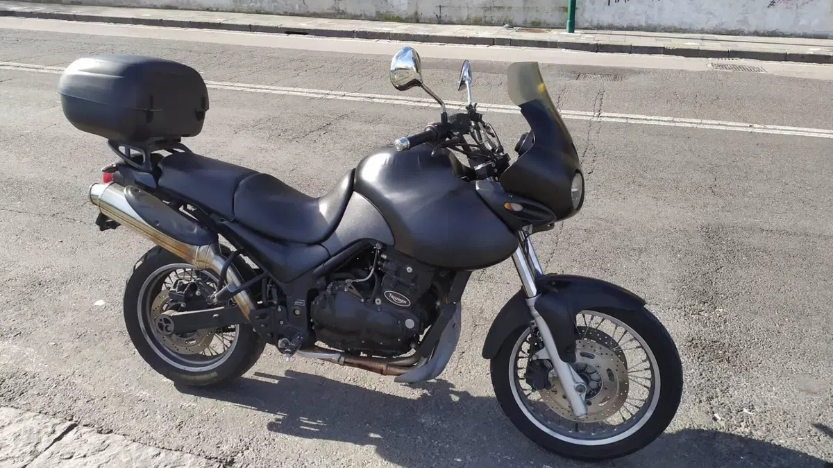 Triumph Tiger 900  (6)