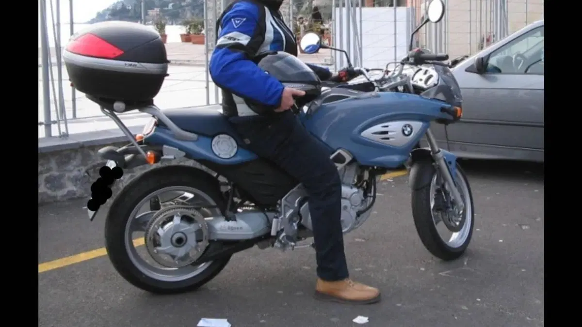 Bmw F 650 CS Scarver (2001 - 06)  (4)