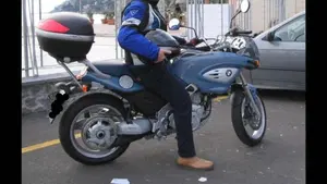 Bmw F 650 CS Scarver (2001 - 06)  (4)