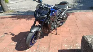 Yamaha MT-09 (2017 - 20)  (4)