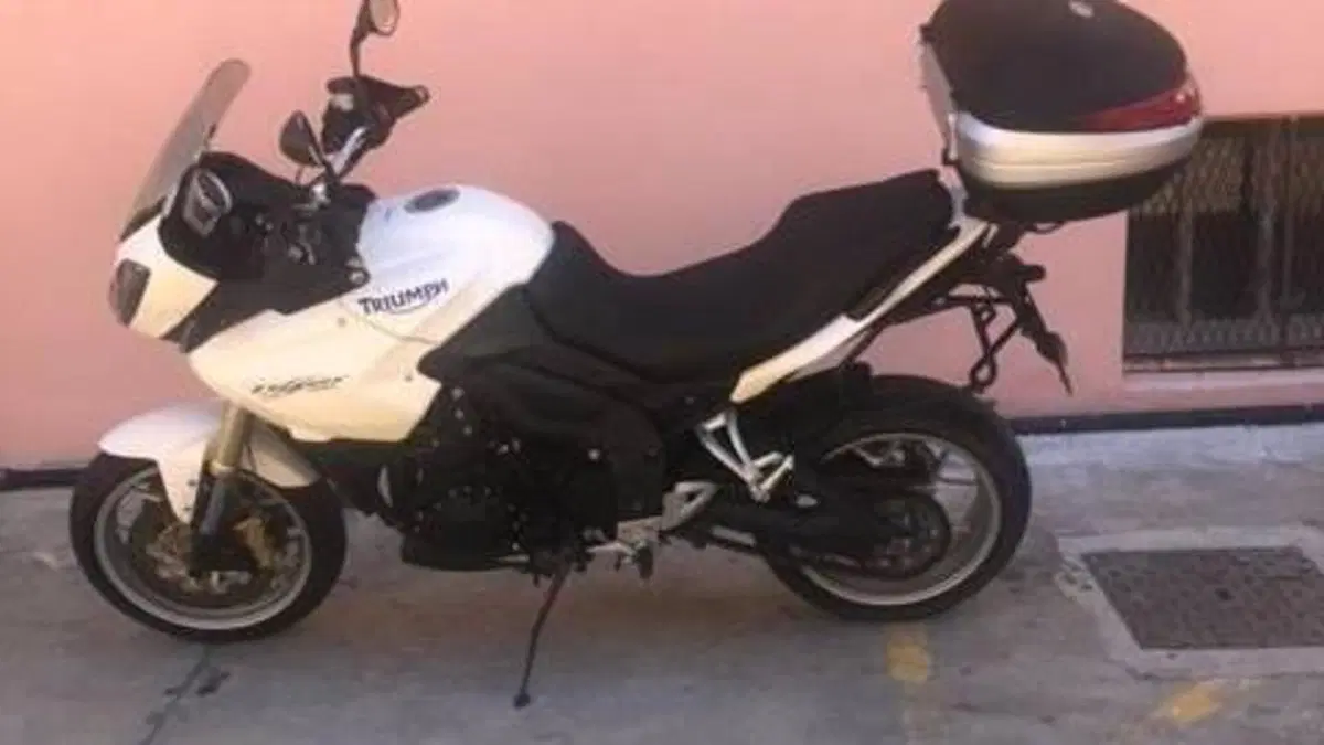 Triumph Tiger 1050 (2006 - 12)  (4)