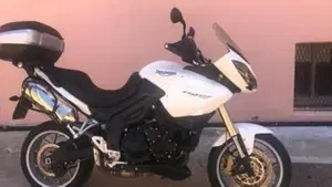 Triumph Tiger 1050 (2006 - 12)  (5)