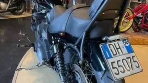 Harley-Davidson XL 1200N Nightster (2008 - 12)  (3)
