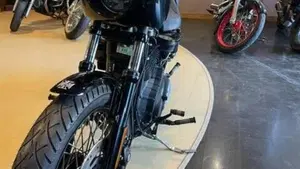 Harley-Davidson XL 1200N Nightster (2008 - 12)  (5)