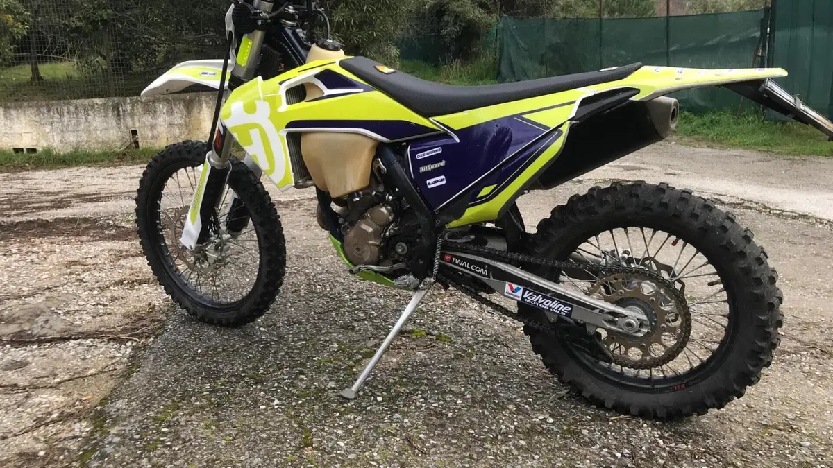 Husqvarna FE 250 (2020)  (2)