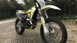 Husqvarna FE 250 (2020)  (4)