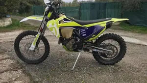 Husqvarna FE 250 (2020)  (5)