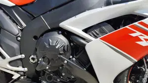 Yamaha YZF R1 (2007 - 08)  (11)