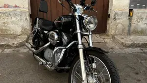 Harley-Davidson 883 Custom (2001 - 05) - XL 53C 