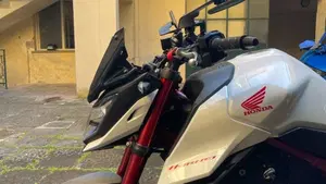 Honda CB 750 Hornet (2023 - 24)  (6)