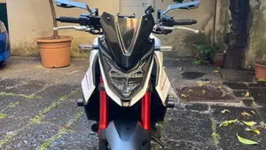 Honda CB 750 Hornet (2023 - 24)  (5)