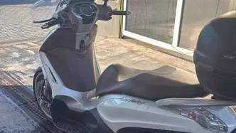 Piaggio Beverly 300 i.e. ABS-ASR (2016 - 20)