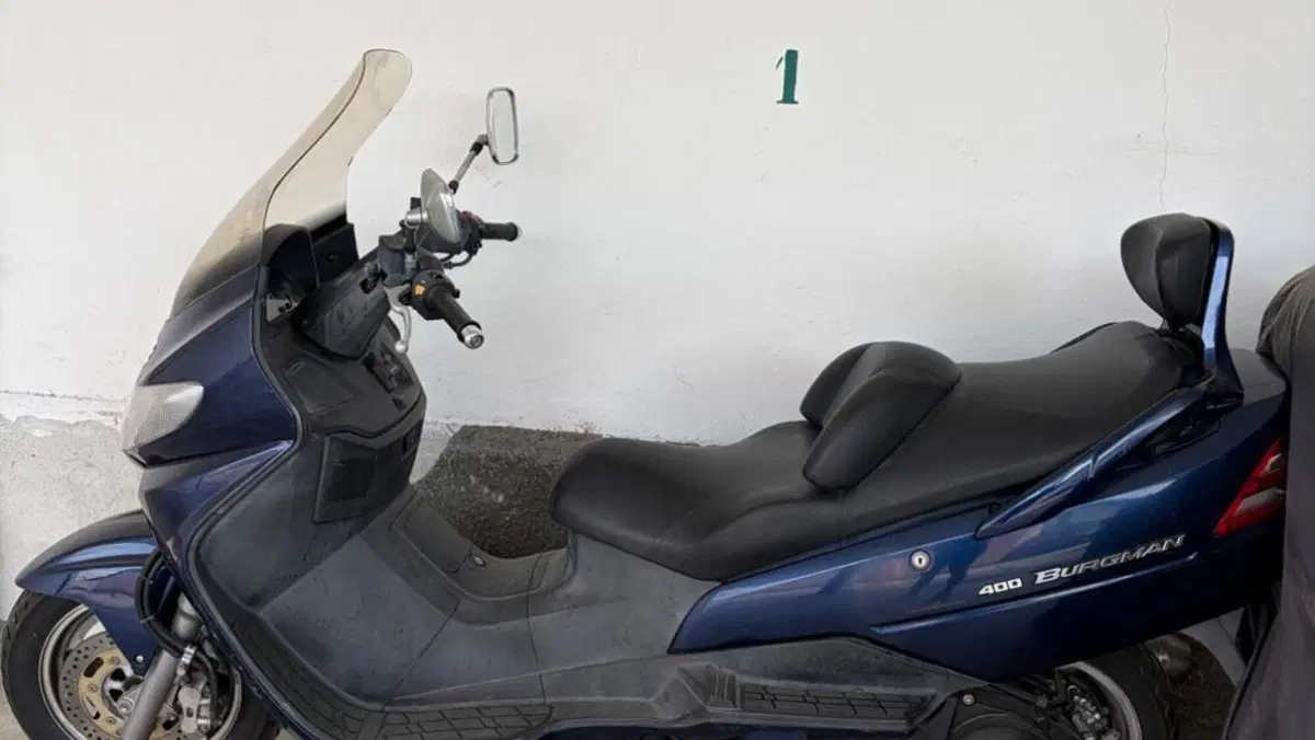 Suzuki Burgman AN 400 (2001 - 02) 