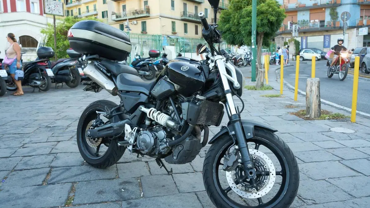 Yamaha MT-03 (2006 - 14)  (3)