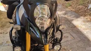 Suzuki V-Strom 1000 ABS No compromise LE (2015 - 17)  (6)
