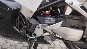 Honda VFR 800 (2002 - 05)  (7)