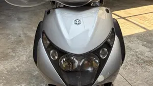 Piaggio Beverly 125 (2002 - 06) 