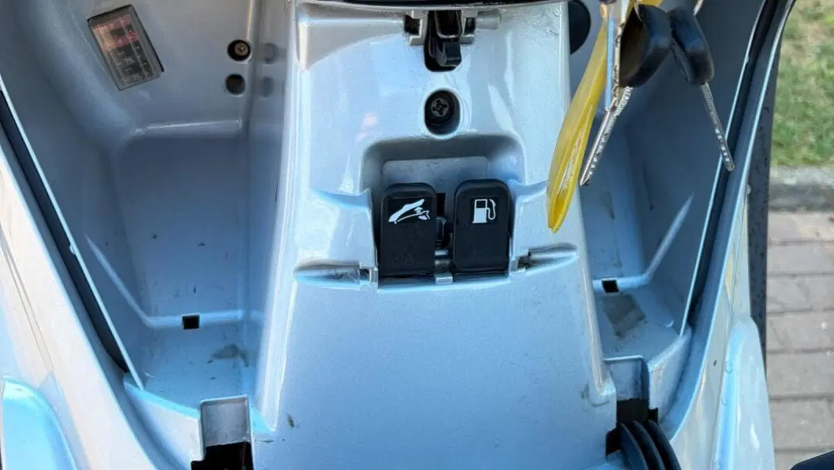 Piaggio Beverly 125 (2002 - 06)  (5)