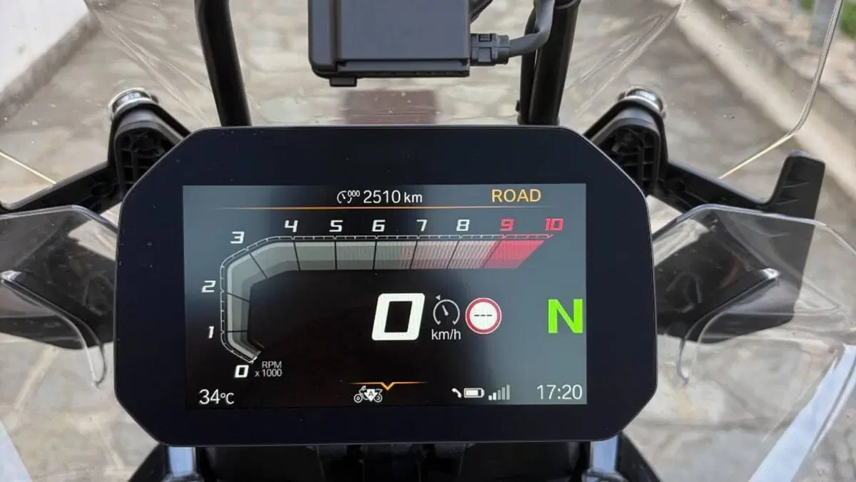 Bmw R 1300 GS Triple Black (2023 - 26)  (9)