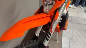 KTM 250 EXC-F (2025)  (3)